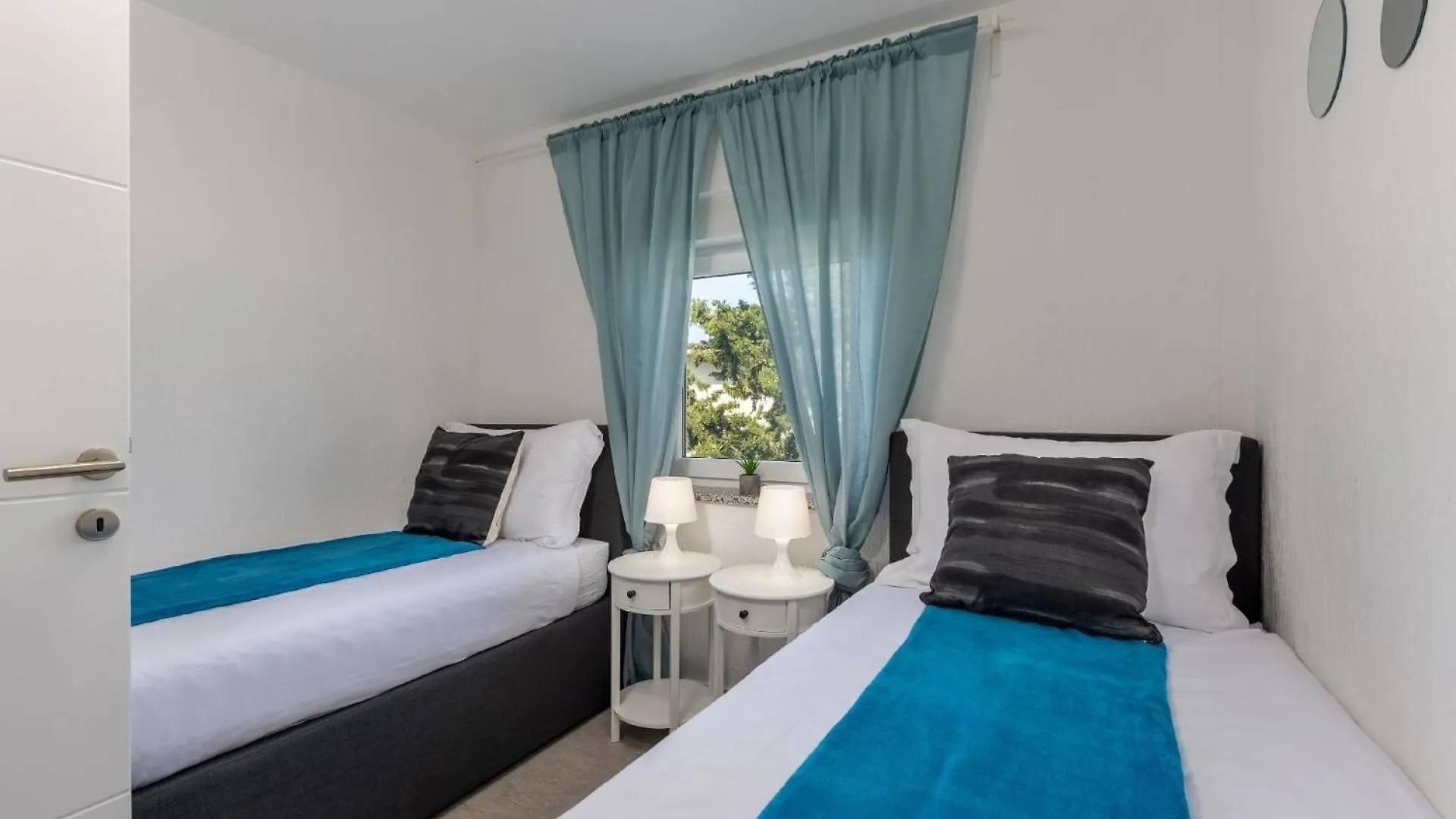 Wunderschoene Ferienwohnung In Crikvenica Mit Schoener Terrasse 0*,