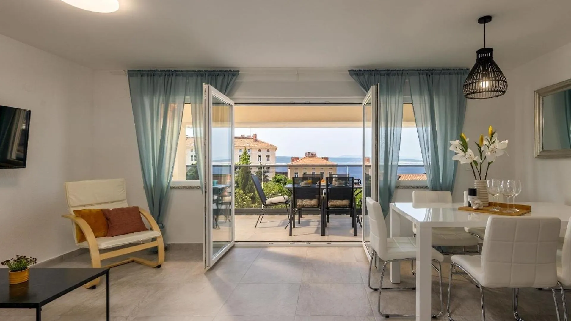 Wunderschoene Ferienwohnung In Crikvenica Mit Schoener Terrasse